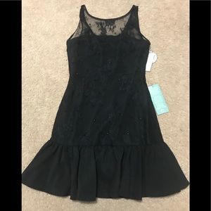 Beautiful dress size 10 new with tags